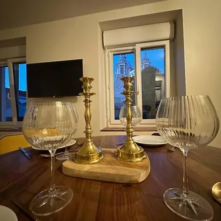 Au Coeur De La Fortifiee بولون-سور-مير