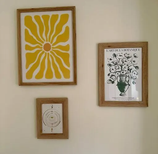 Au Coeur De La Fortifiee Apartment